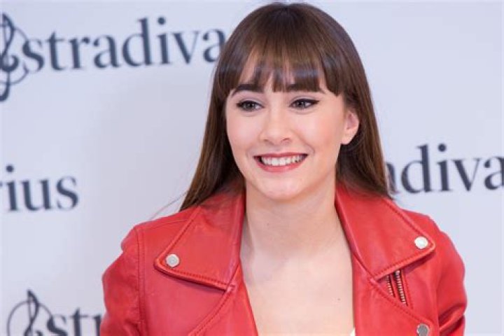 Aitana biografía, edad, altura, esposa, net worth, familia
