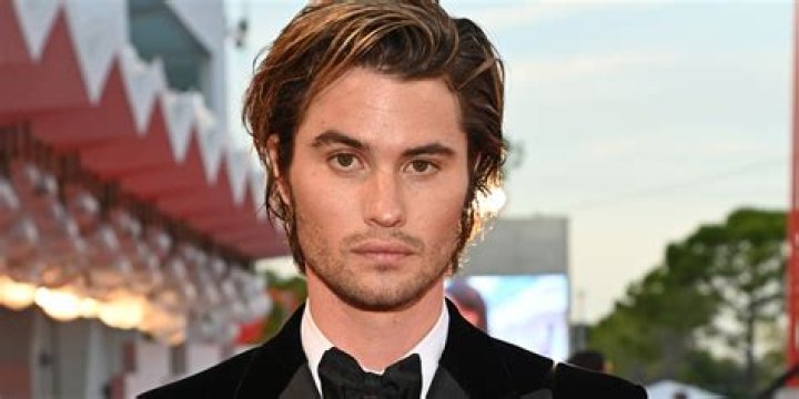 How old is Alexander AJ Jennings?