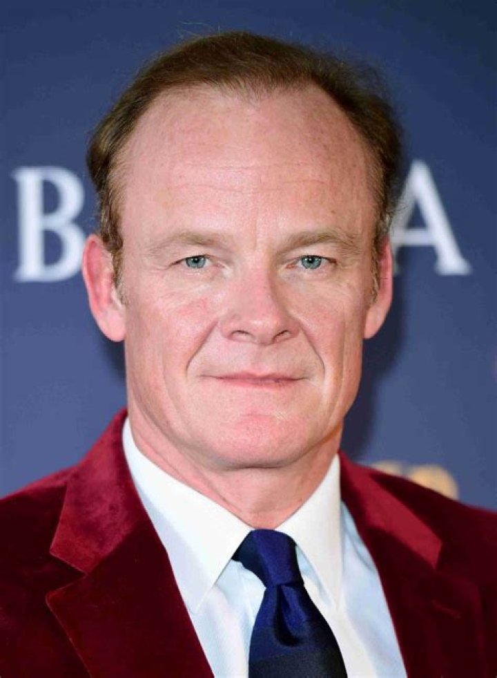 Alistair Petrie Biography, Age, Height, Wife, Net Worth, Family