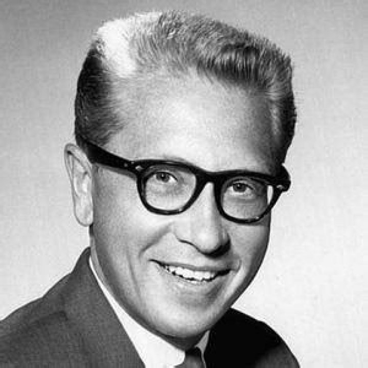 Allen Ludden (Game Show Host) - Age, Birthday, Bio, Facts, Family, Net Worth, Height & More