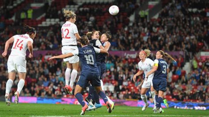 Amy LePeilbet (Soccer Player) - Age, Birthday, Bio, Facts, Family, Net Worth, Height & More