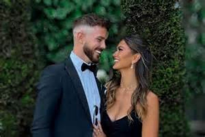 Are Nathan and Holly still dating? – Celebrity.fm – #1 Official Stars, Business & People Network, Wiki, Success story, Biography & Quotes