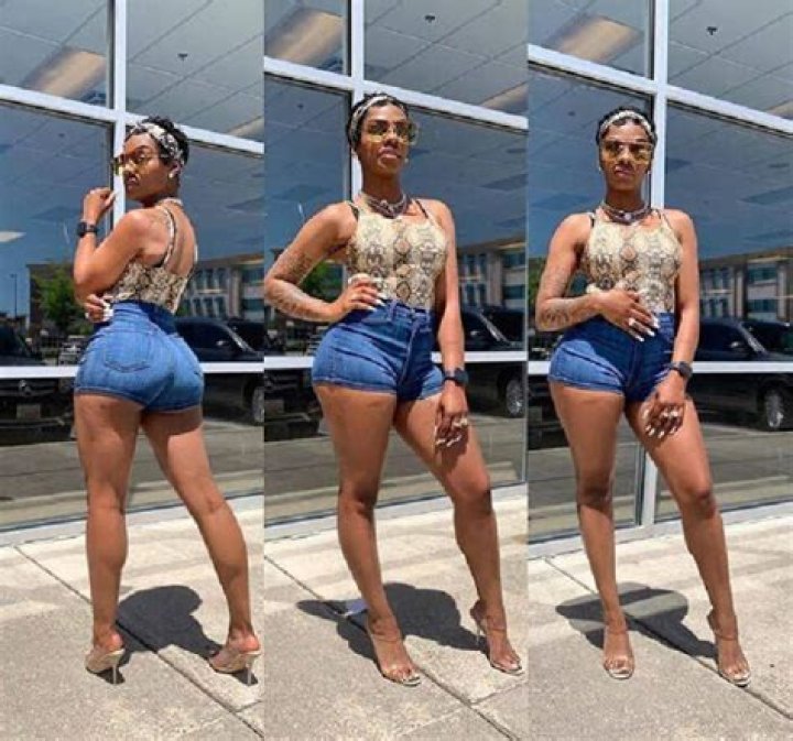 Azealia Banks Squares Off With Comedian Jess Hilarious