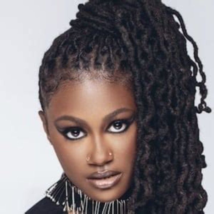 Black Charcoal (YouTube Star) - Age, Birthday, Bio, Facts, Family, Net Worth, Height & More