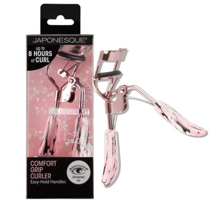 Branded ContentMeet the Beauty Game Changer: Japonesque’s Eyelash Curlers