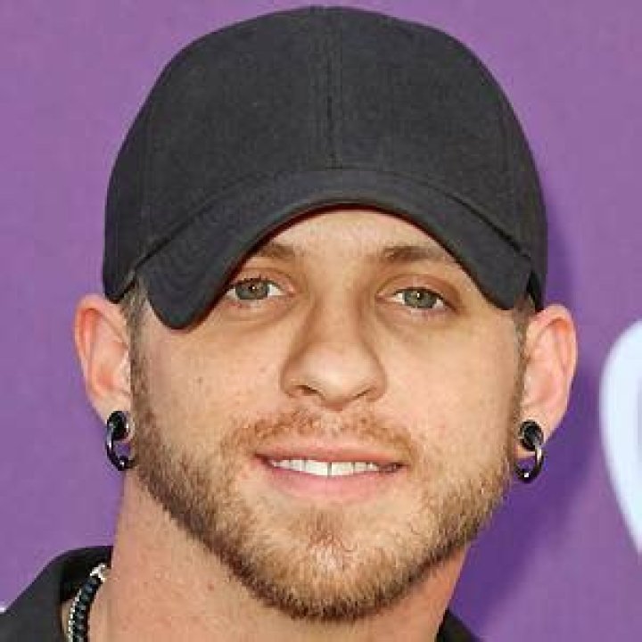 Brantley Gilbert (Country Singer) - Age, Birthday, Bio, Facts, Family, Net Worth, Height & More