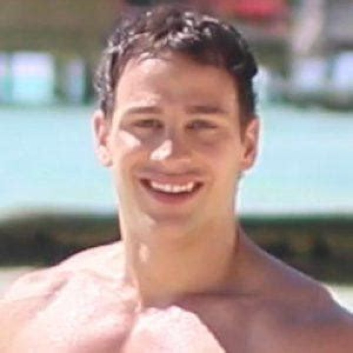 Bryan Hawn (Self-Help Author) - Age, Birthday, Bio, Facts, Family, Net Worth, Height & More