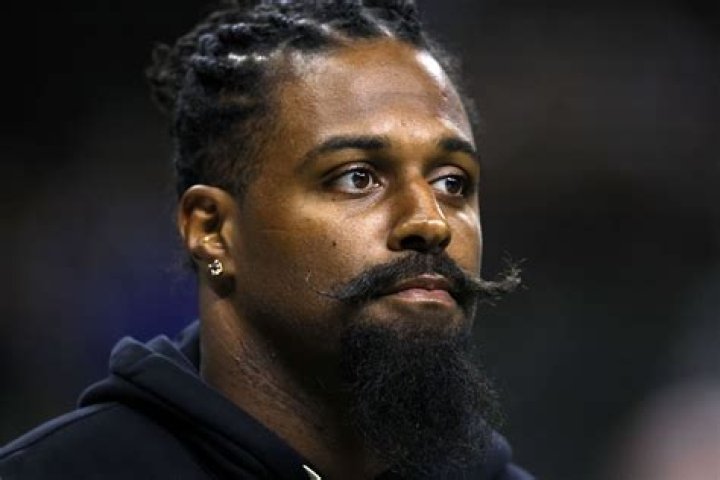 Cameron Jordan contract, salary, team, net worth, wife, kids, Instagram
