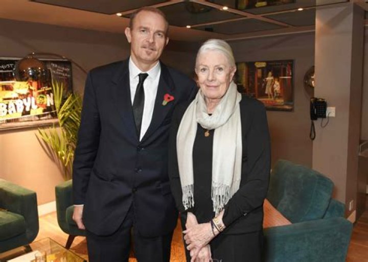 Carlo Gabriel Nero biografía, edad, altura, esposo, net worth, familia