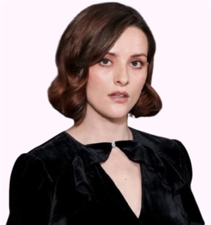 Casey Kelly Biography, Age, Height, Wife, Net Worth, Family