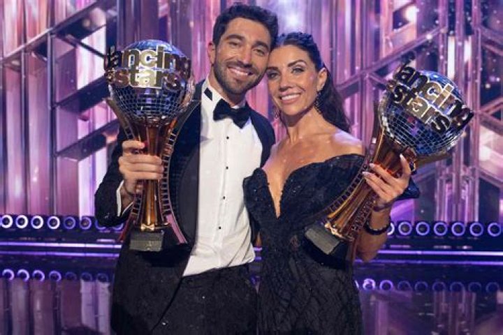 Congrats! Hannah Brown and Alan Bersten Are the Official Winners of ‘Dancing With the Stars’ Season 28