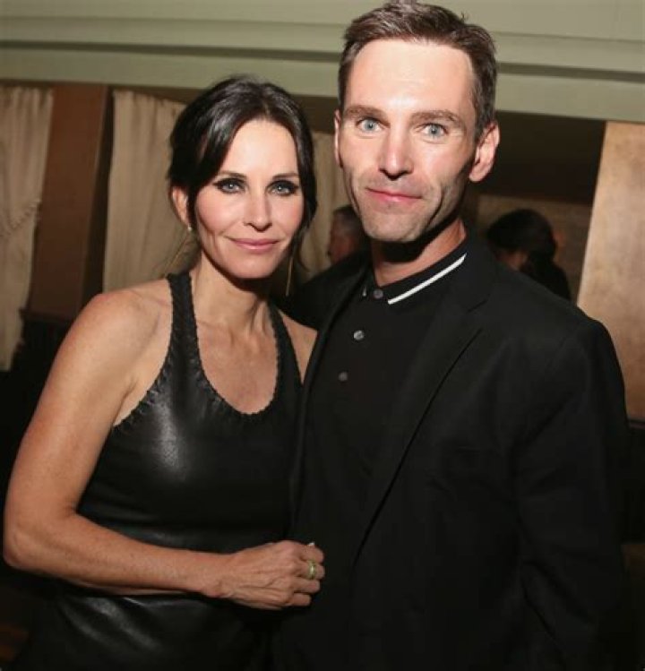 Courteney Cox and Johnny McDaid — The Wedding is Back On!