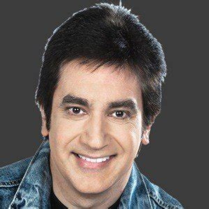 Dante Gebel (Autor Religioso) - Edad, cumpleaños, biografía, hechos, familia, patrimonio neto, altura y más