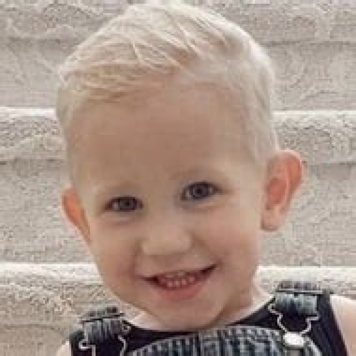 DeLayNee Nelson (YouTube Star) - Age, Birthday, Bio, Facts, Family, Net Worth, Height & More