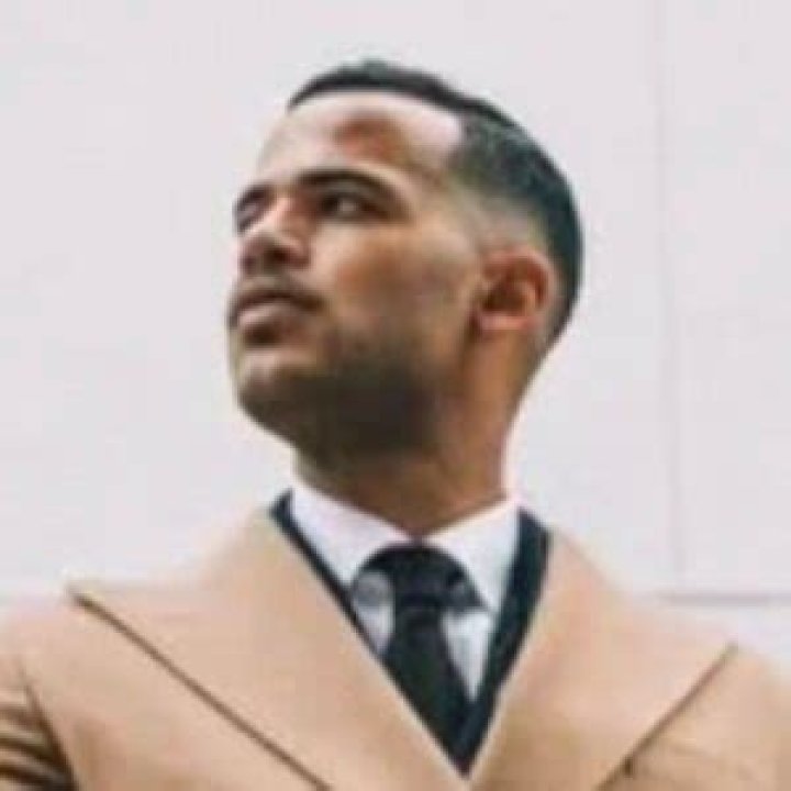 Desmond Scott (TikTok Star) - Age, Birthday, Bio, Facts, Family, Net Worth, Height & More