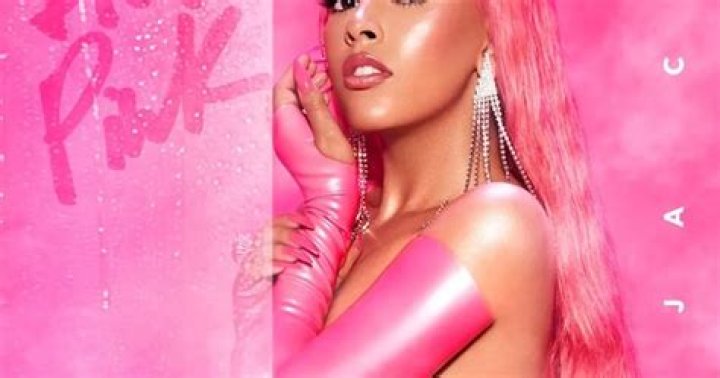 Doja Cat Gets Freaky On Camera In "Cyber Sex" Video