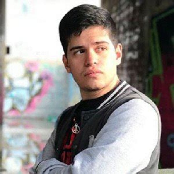 El Demente (Estrella de YouTube) - Edad, cumpleaños, biografía, hechos, familia, patrimonio neto, altura y más