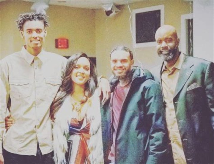 Emoni Bates Biography, Age, Height, Wife, Net Worth, Family