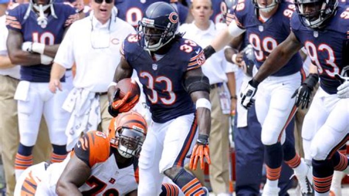 Former Chicago Bears CB Charles Tillman Becomes FBI Agent