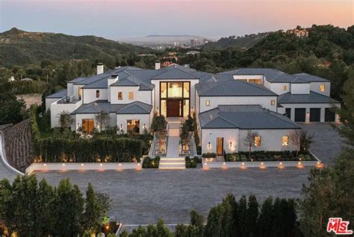 Inside Rihanna’s New $13.8 Million Beverly Hills Mansion — Take a Tour!