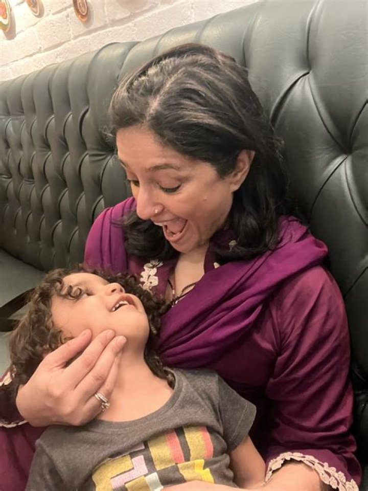 Does Jameela Jamil have kids?