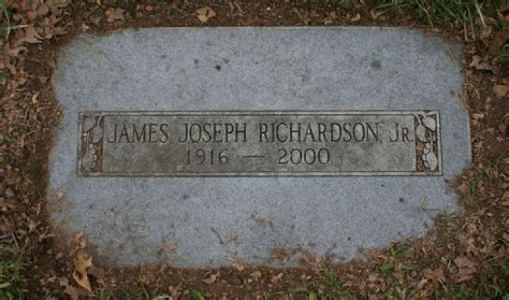 James Joseph Richardson Biography, Age, Height, Wife, Net Worth and Family