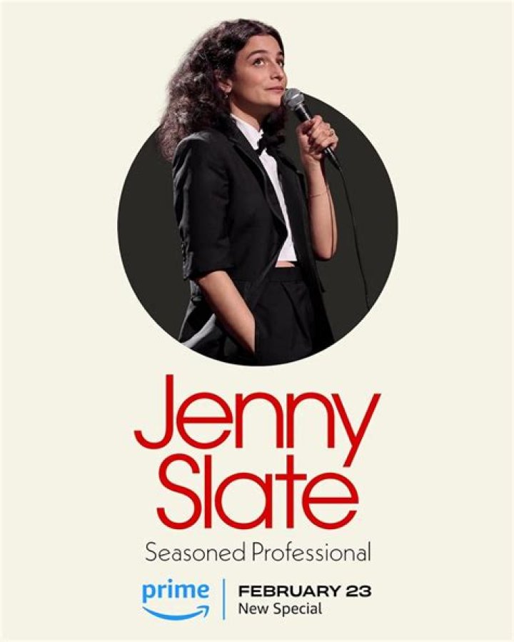 Jenny Slate (TV Actress) - Age, Birthday, Bio, Facts, Family, Net Worth, Height & More