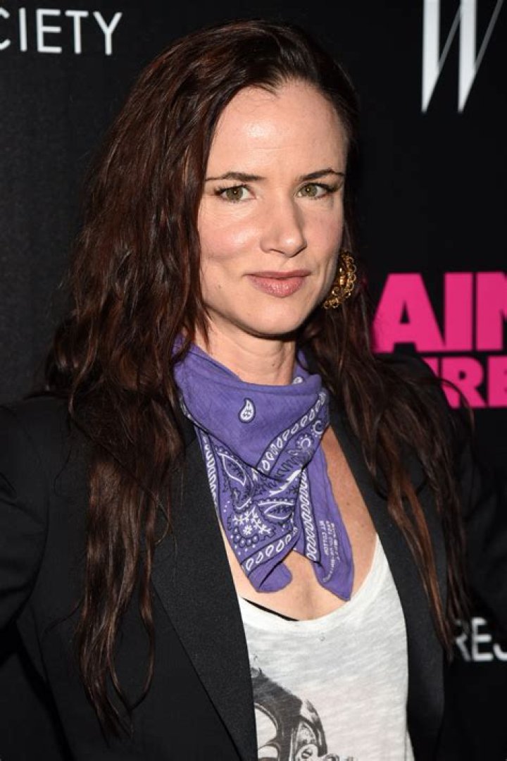 Juliette Lewis Shows Off Insanely Toned Body at the Age of 41!