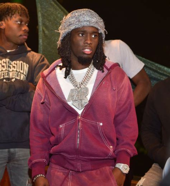 Kai Cenat Exposes DMs From BruceDropEmOff Amid Renewed Beef