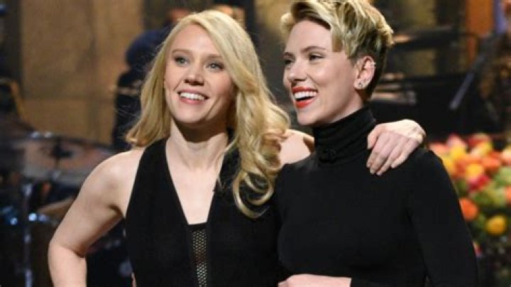 Kate McKinnon Played Matchmaker for Co-Star Colin Jost and Scarlett Johansson (EXCLUSIVE)