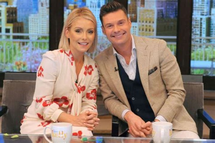 Kelly Ripa Furious With Ryan Seacrest? Sources Say She Is Over Ryan Spreading Himself Too Thin