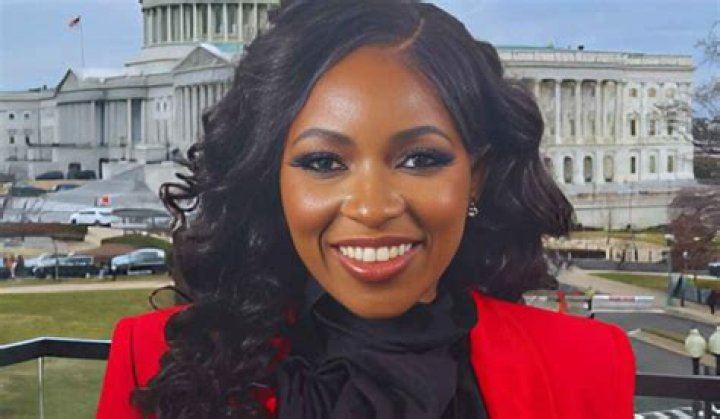 Kym Sims Biography, Age, Height, Husband, Net Worth, Family