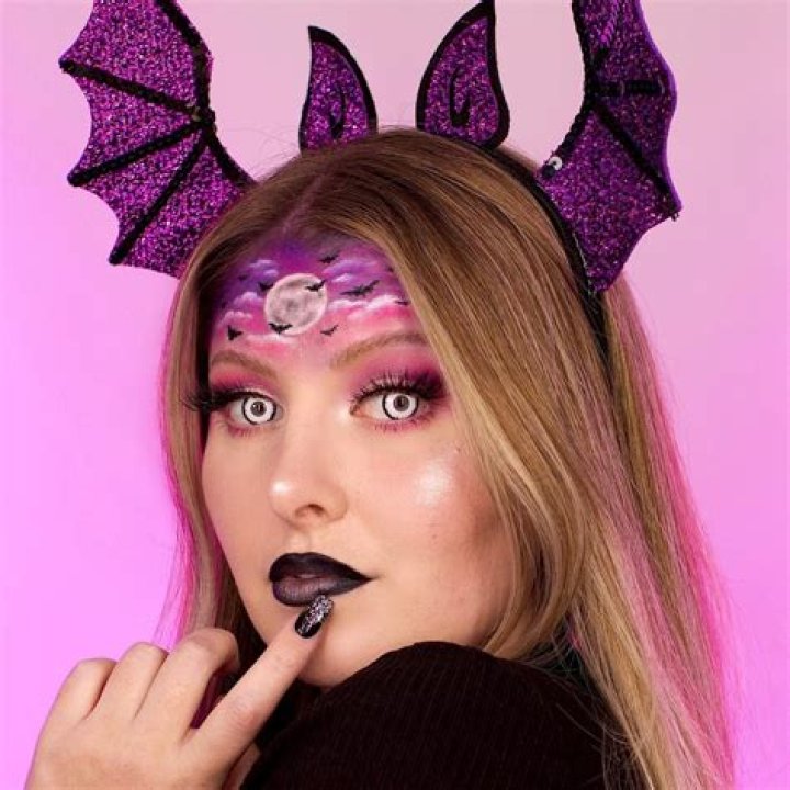 LAH MIKE (YouTube Star) - Age, Birthday, Bio, Facts, Family, Net Worth, Height & More