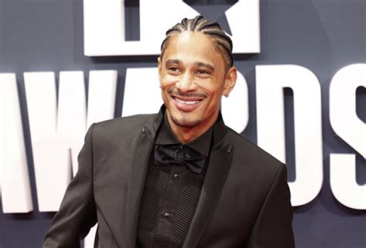 Layzie Bone Net Worth 2023: What Is The Rap Icon Worth?