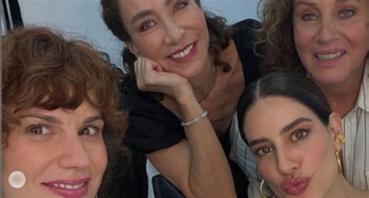 Marcela Carvajal (Actriz de Televisión) - Edad, cumpleaños, biografía, hechos, familia, patrimonio neto, altura y más