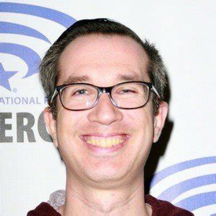 Matthew Senreich (Voice Actor) - Age, Birthday, Bio, Facts, Family, Net Worth, Height & More