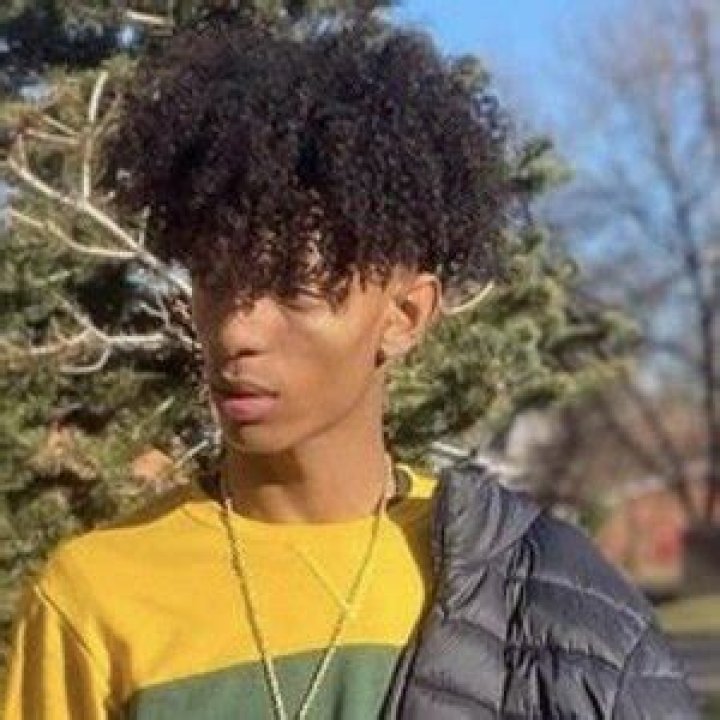 Montez Wilson (TikTok Star) - Age, Birthday, Bio, Facts, Family, Net Worth, Height & More