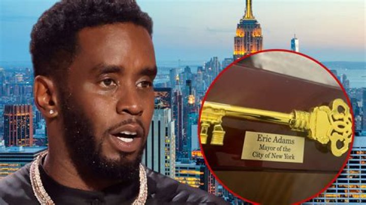 Nas Tapped As Potential Recipient Of The Key To New York City If It's Revoked From Diddy