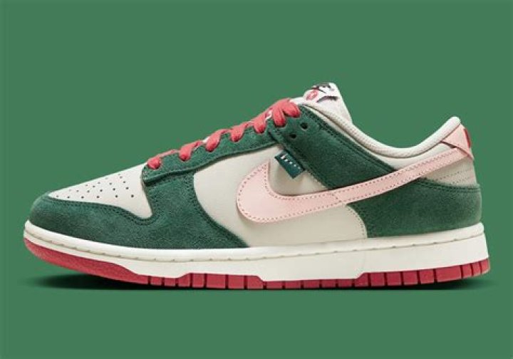 Nike Dunk Low "All Petals United" Officially Unveiled