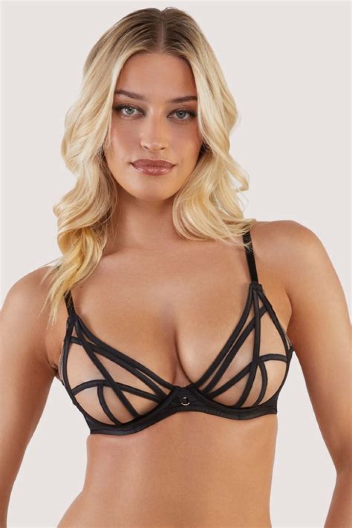 Nikki Bella Admits She’s ‘Outgrown’ Her Double D Bras: ‘Artem Does Not Seem Scared’