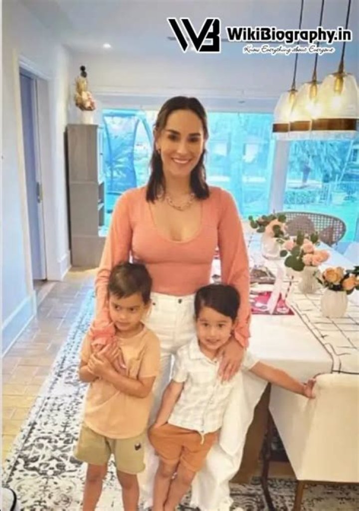 Nikki Sapp (Dancer) - Age, Birthday, Bio, Facts, Family, Net Worth, Height & More