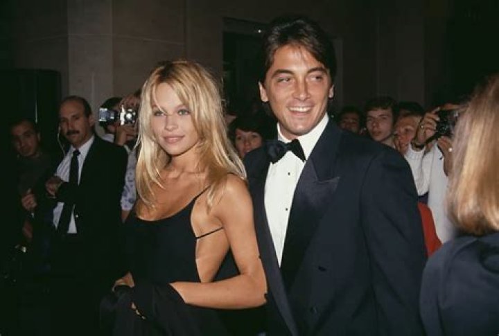 Pamela Anderson And Jon Peters’ Really Brief Marriage – Here’s Why They Split After 12 Days And What Her Sons Think About It!