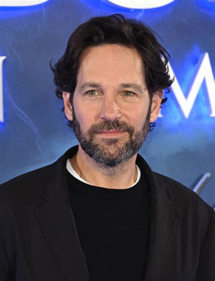 Paul Rudd (Movie Actor) - Age, Birthday, Bio, Facts, Family, Net Worth, Height & More