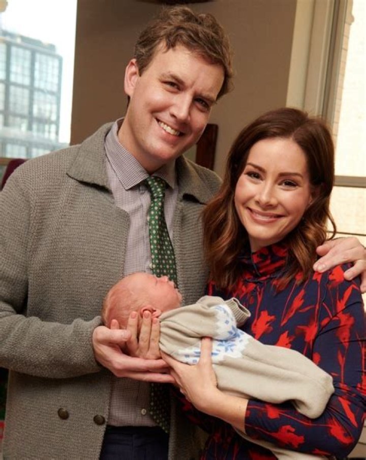 Rebecca-Louise Smith (YouTube Star) - Age, Birthday, Bio, Facts, Family, Net Worth, Height & More