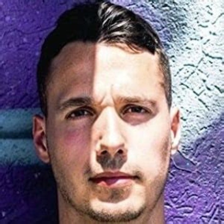 Reed Duchscher (Talent Manager) - Age, Birthday, Bio, Facts, Family, Net Worth, Height & More