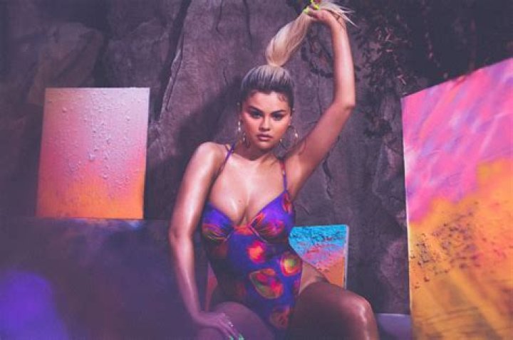 Selena Gomez Puts on Sexy Display While Flaunting Her Curves for La’Mariette Swimwear
