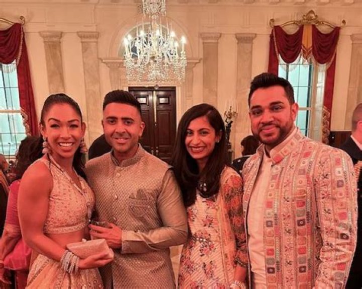 Thara Prashad (R&B Singer) - Age, Birthday, Bio, Facts, Family, Net Worth, Height & More