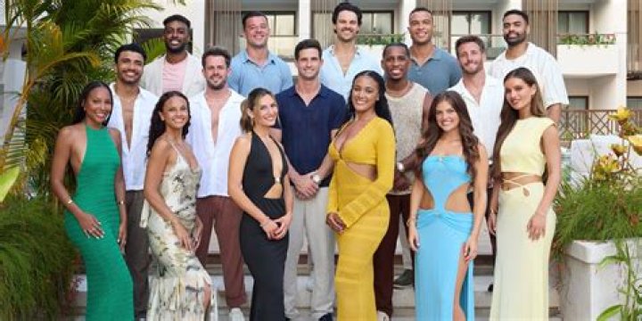 The ‘Bachelor in Paradise’ Season 9 Cast Is Full of Flirty Singles! See Their Official Cast Photos