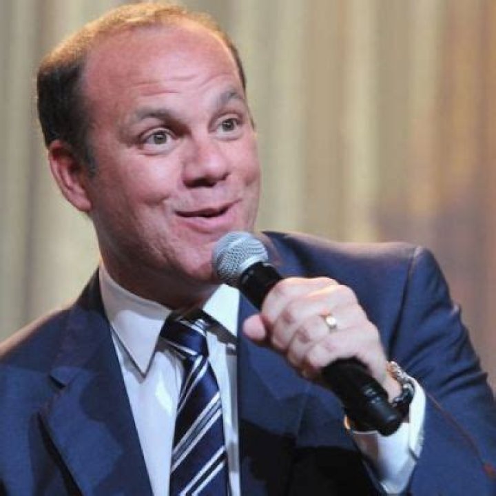 Tom Papa Biography, Age, Height, Wife, Net Worth, Family