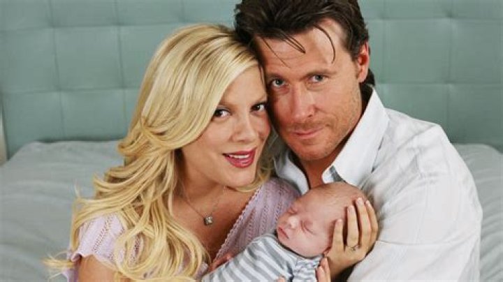 Tori Spelling and Dean McDermott Welcome Baby Boy — See the Sweet Photo of Their Son!